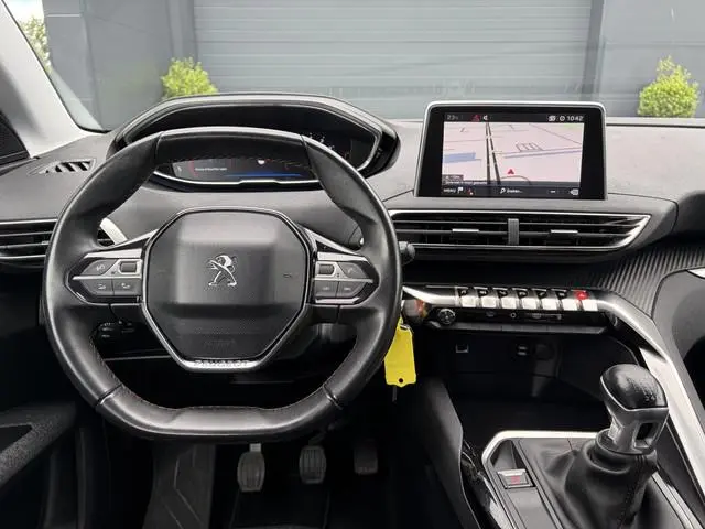 Peugeot 5008 1.2 PureTech Active 1e Eigenaar,D-riem 12-2023,Trekhaak,7 Persoons,6 Bak,Carplay,Clima,...