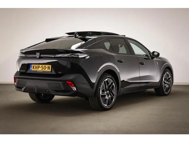 Peugeot e-408 GT 58 kWh | NIEUW | PANORAMADAK | STUURVERWARMING | MASSAGE | DAB | APPLE | 360 CAMERA
