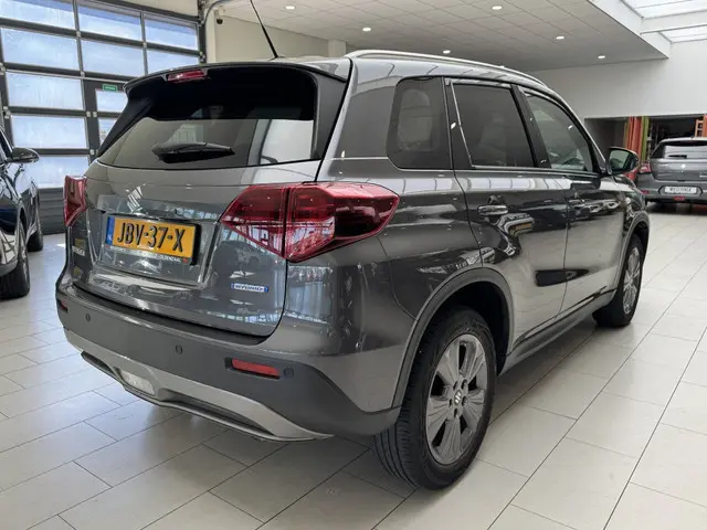 Suzuki Vitara 1.4 Boosterjet Select Hybride [ ADAPT. CRUISE I APPLE CARPLAY &