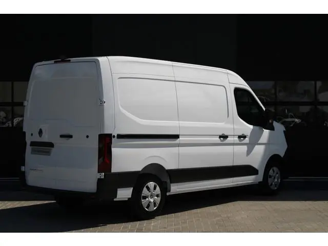 Renault Master T35 2.0 dCi 170pk L2H2 Extra - 2x Schuifdeur - Navigatie - Blind Spot - Camera - Stoe...