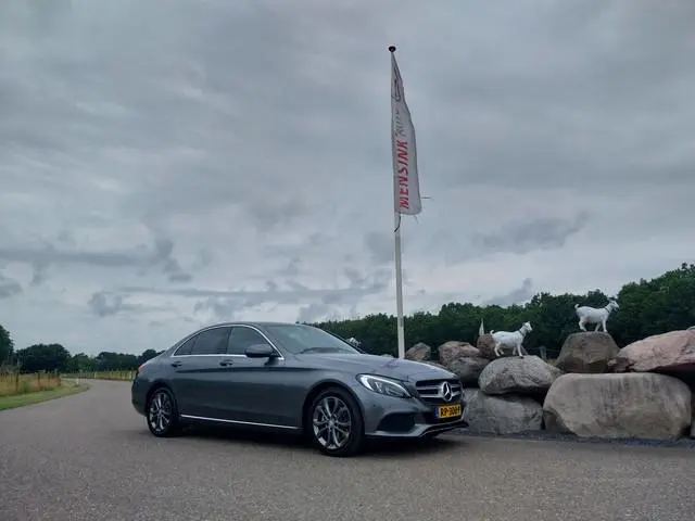 Mercedes-Benz C-Klasse