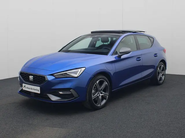 SEAT Leon 1.5 TSIe-Hybrid 150kW/204PK FR PHEV First Edition · Panoramadak · Navigatie · Apple/Androi...