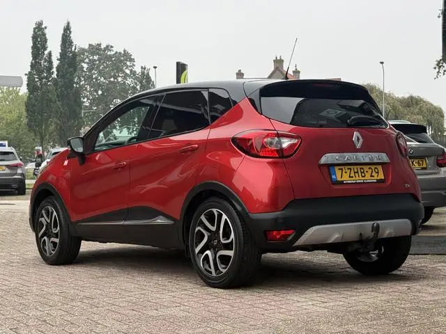 Renault Captur 0.9 TCe Helly Hansen | TREKHAAK | CAMERA | NAVI | CRUISE |