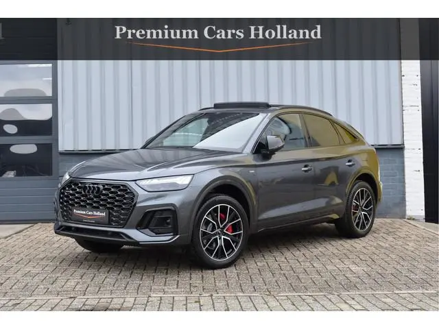 Audi Q5 Sportback 50 TFSI e S-Line 299 Pk Pano RS-Leder Rood Stiksel HUD Sfeer Keyless Trekhaak SQ5