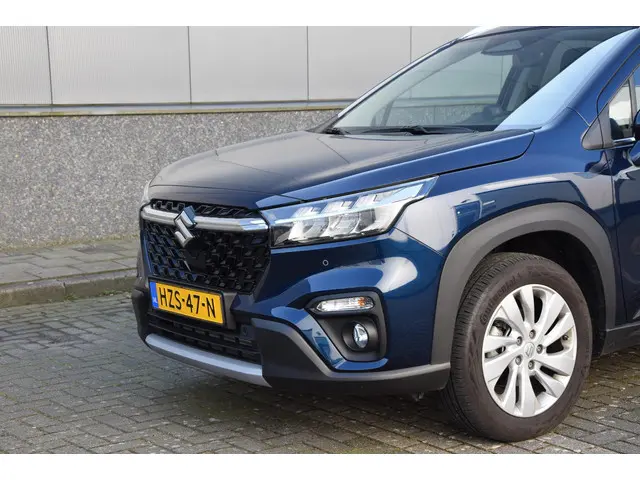 Suzuki S-Cross