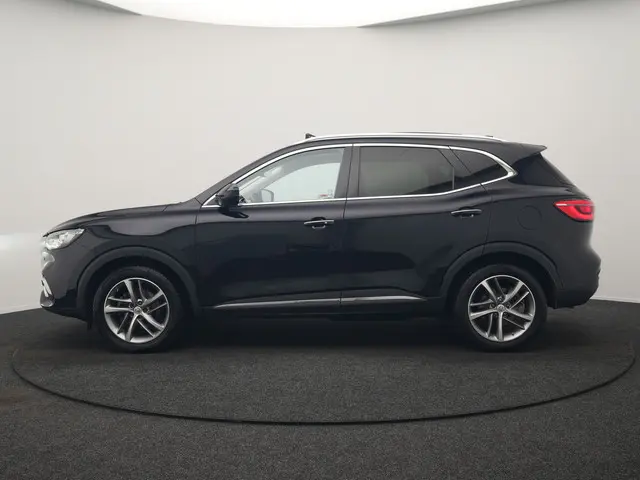 MG EHS 1.5 TGDI Luxury PHEV 259pk | Trekhaak | Panodak | Adaptive Cruise | 360 Camera | Lederen Spor...