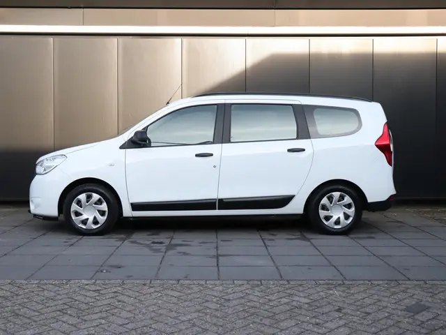 Dacia Lodgy 1.3 TCe Essential | 7 PERS. | AIRCO | BLUETOOTH |