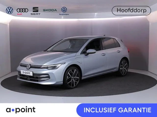 Volkswagen Golf 1.5 eHybrid 50 Edition 204pk| Camera| 18'LM-velgen| Voorstoelen met massage en verwa...