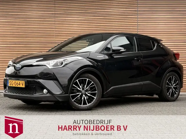 Toyota C-HR 1.8 Hybrid Executive Trekhaak / Navi / Clima / Stoelverwarming / Dodehoek / Adapt. Cruis...