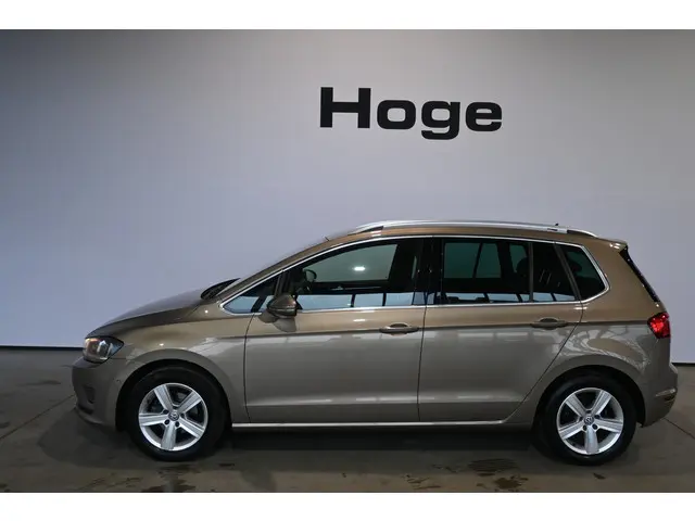 Volkswagen Golf Sportsvan 1.2 TSI Business Edition Clima Navigatie Trekhaak Goed Onderhouden! Inruil Mogelijk!