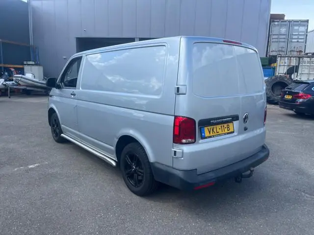 Volkswagen Transporter 2.0 TDI L1H1 28 3 Persoons / Airco / Cruise Controle 