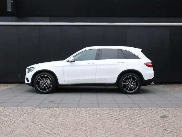 Mercedes-Benz GLC-klasse 220 d 4MATIC Premium Plus | LEDER | PANO-DAK | 360° CAMERA | CRUISE | NAVI...