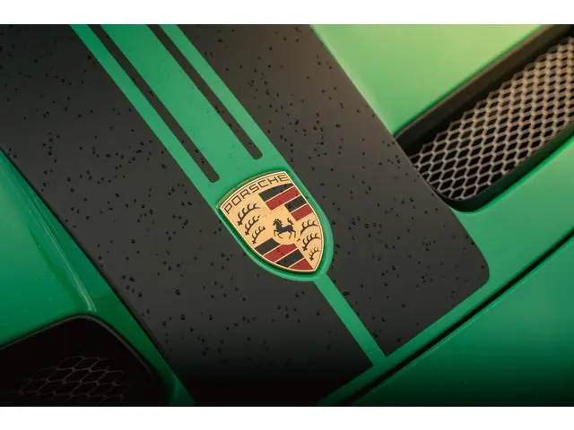 Porsche 911