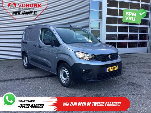 Peugeot e-Partner 50 kWh 280 km WLTP Snellader/ 3 Pers./ Standkachel/ Carplay/ Airco/ Cruise/ Navi/...