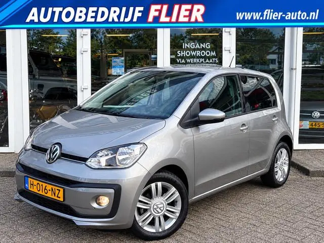 Volkswagen Up! 1.0 60PK High Up! | Cruise | MF-Stuur | PDC | Orig. NL | NAP |