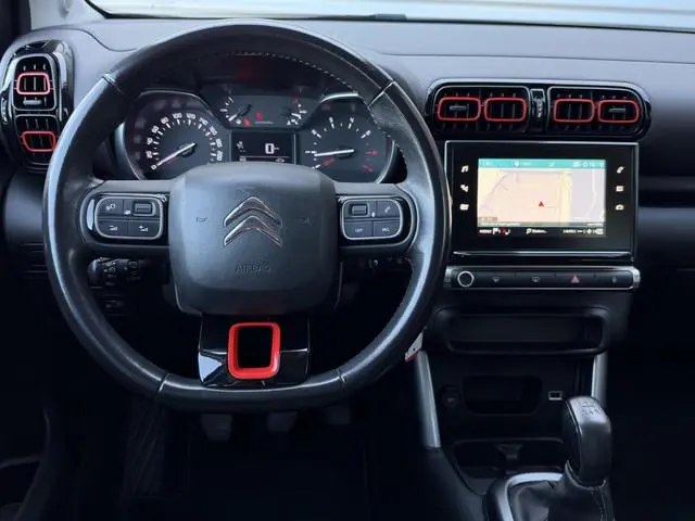 Citroen C3 Aircross 1.2 PureTech S&S Shine 1e Eigenaar|Navi|Carplay|Trekhaak|D-riem vv in 2025|Clima...