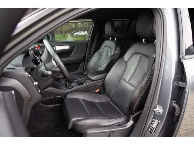 Volvo XC40 1.5 T3 Inscription , Harman/Kardon, Trekhaak, Memory, Keyless,