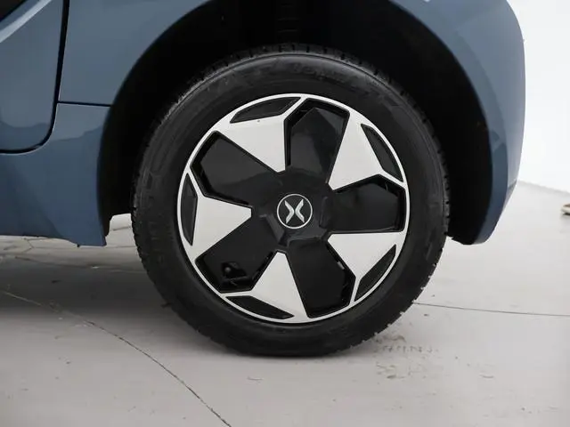 XEV Yoyo