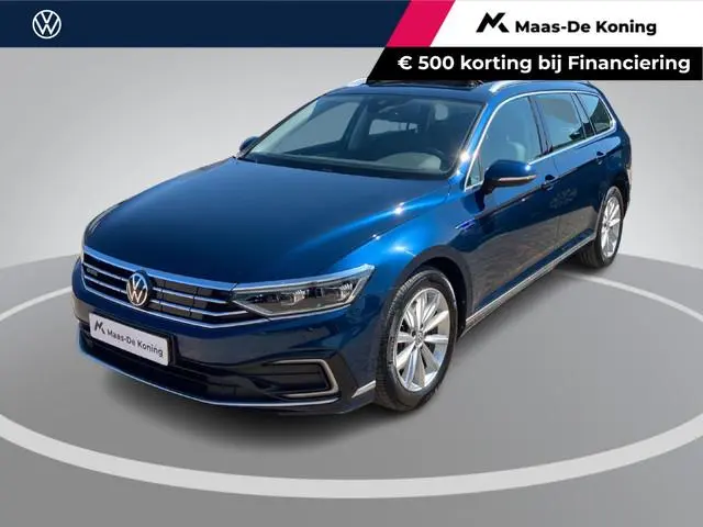 Volkswagen Passat Variant 1.4TSIeHybrid 160kW/218PK GTE Business · Panoramadak · Navigatie · Camera...