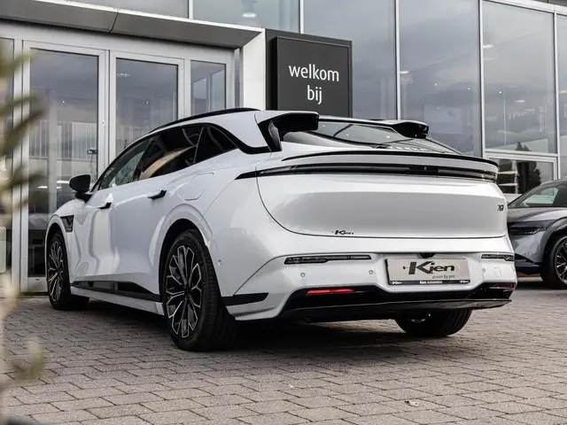 Zeekr 7GT