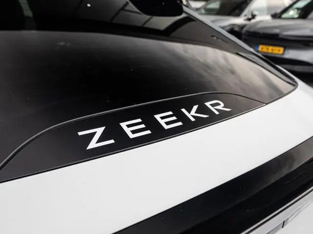 Zeekr 7GT