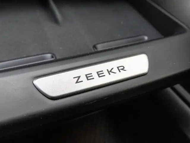 Zeekr 7GT