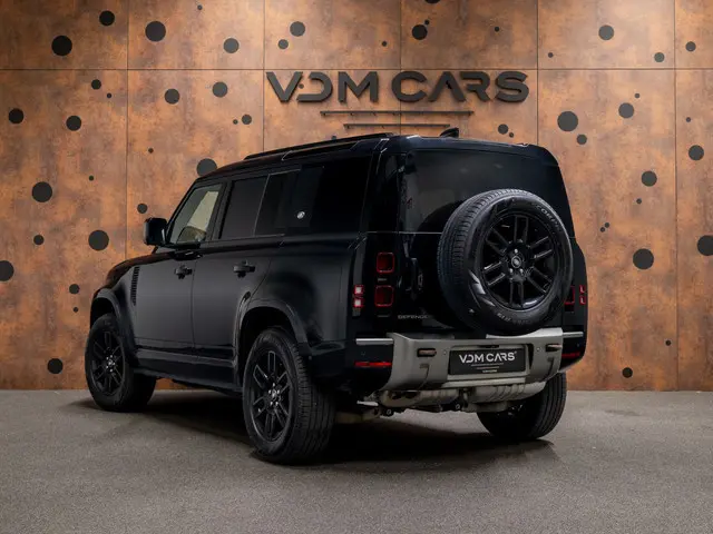 Land Rover Defender 3.0 D200 110 MHEV X-Dynamic S | GRIJS KENTEKEN | 360° | Smart View |