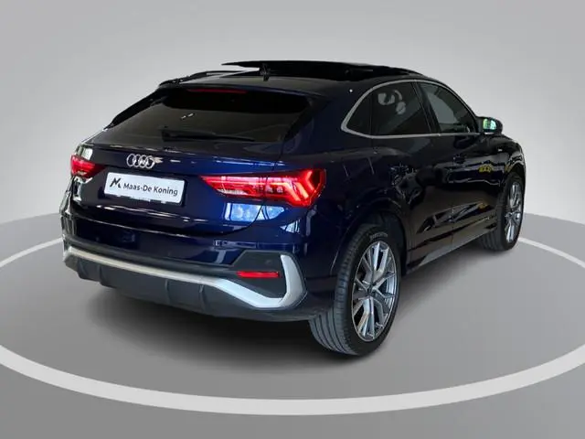 Audi Q3 Sportback 45 TFSIe 180kW/254PK S Line · Panoramadak · Leder · Drive select