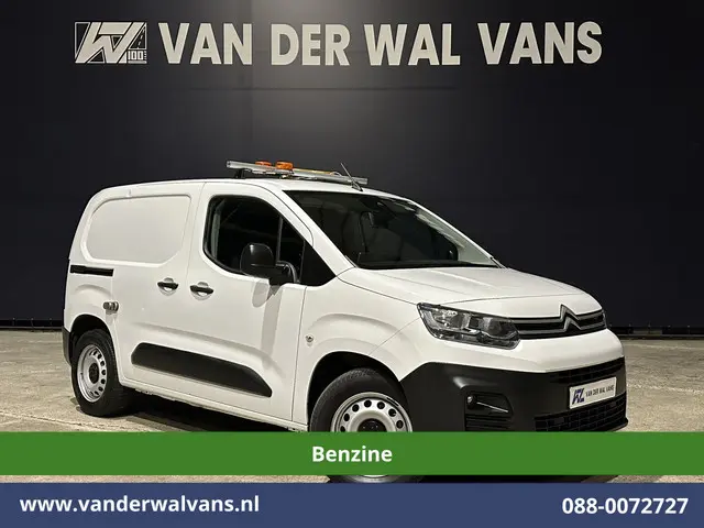 Citroën Berlingo 1.2 PureTech **Benzine** 130pk Automaat L1H1 Euro6 Airco | 3-Zits | Camera | Navigatie | Apple Carplay Android Auto, Cruisecontrol, Parkeersensoren, Bijrijdersbank