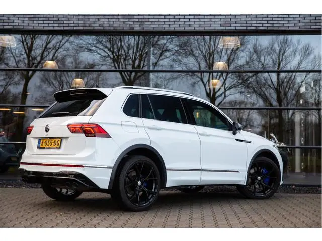 Volkswagen Tiguan 2.0 TSI R 75 Edition 4Motion 320PK , Adap. cruise, Stuur/stoelverwarming, 360°came...