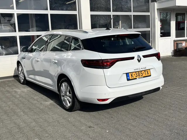 Renault Mégane Estate 1.3 TCe Business Zen