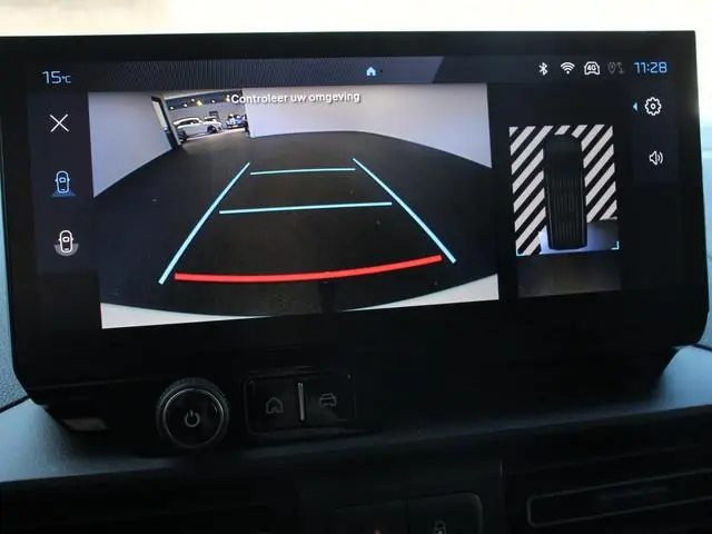 Peugeot Partner 1.5 BlueHDi 130PK L2 Automaat Navigatie Apple Carplay trekhaak Cruise Control Airco