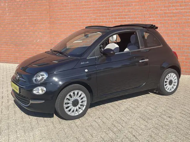 Fiat 500C 1.0 Hybrid 69pk Dolcevita | Navigatie | Apple Carplay/Android Auto | Parkeersensor achter...