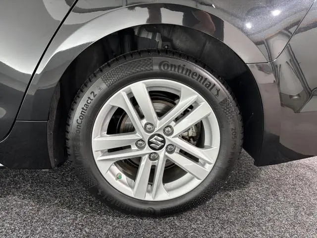 Suzuki Swace