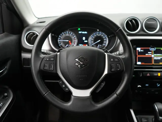 Suzuki Vitara 1.5 Hybrid Select AllGrip | Carplay Navigatie | Camera | Cruise 