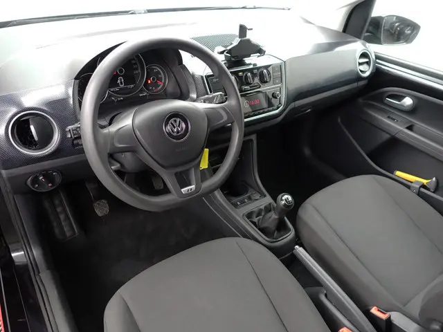 Volkswagen Up! 1.0 BMT R Line- Bluetooth audio, Cruise, Clima, Led, Carbon Interieur Afwerking, Priv...