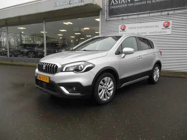 Suzuki S-Cross