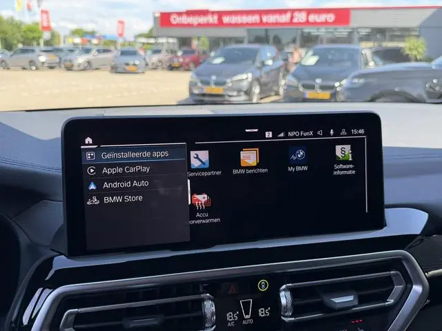 BMW iX3