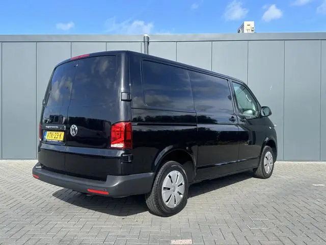 Volkswagen Transporter 2.0 TDI 150 PK DSG AUTOMAAT / L1H1 / 1e EIG. / CRUISE / AIRCO / APPLE CARPLAY...