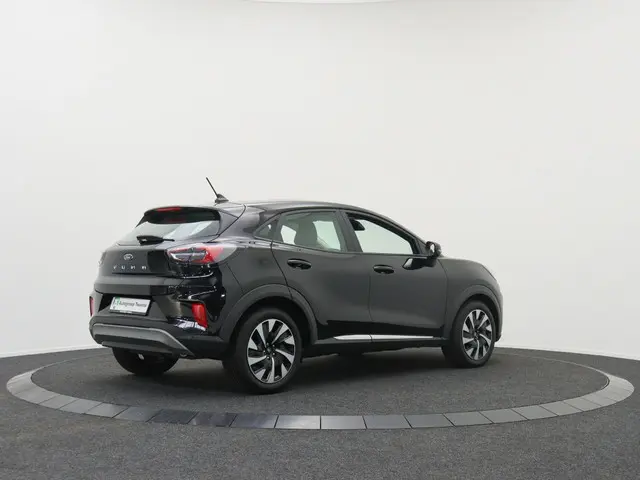 Ford Puma 1.0 EB Hybrid Titanium 125pk | Private lease 449