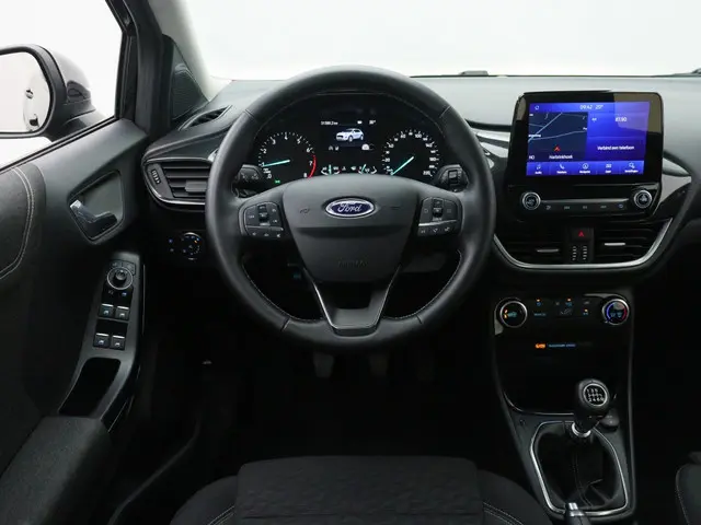 Ford Puma 1.0 EB Hybrid Titanium 125pk | Private lease 449