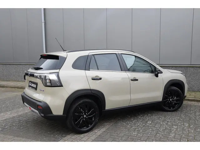 Suzuki S-Cross