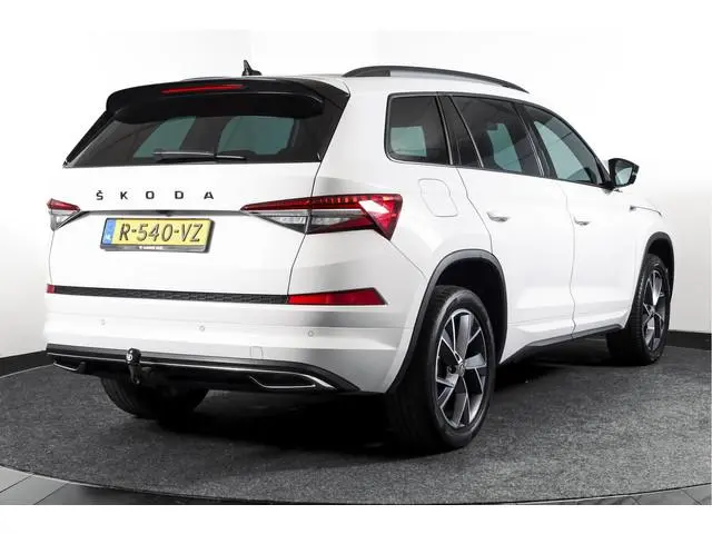 ŠKODA Kodiaq 1.5 TSI 150 PK Sportline Business Orig. NL | Elek. Trekhaak | Dig. Cockpit | Adapt. Cru...