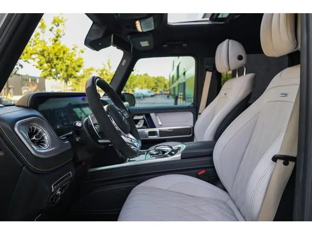 Mercedes-Benz G-Klasse