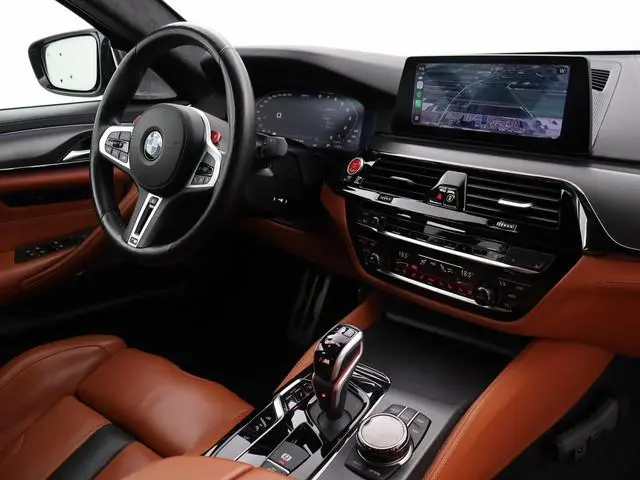 BMW M5 COMPETITION 625 PK ORIG. NL BTW + B&W | HEAD-UP | KERAMISCH | ADAPTIVE CRUISE | SCHERMEN ACHT...