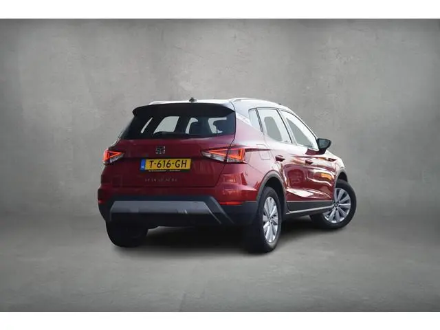 SEAT Arona 1.0 TSI Xcellence Business Intense | Automaat | Apple CarPlay | Camera | ACC | Climate