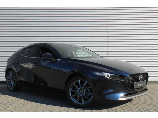 Mazda 3 2.0 e-SkyActiv-G 122PK 6MT Exclusive-line | Leder | Bose Audio | 360° Camera | Elek. stoelve...