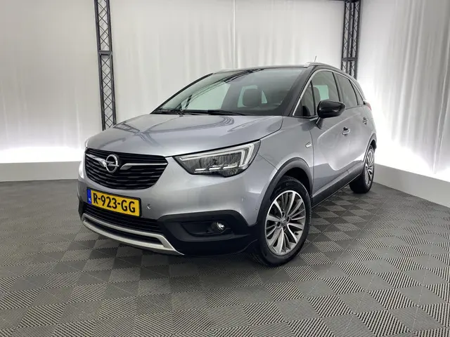 Opel Crossland X 1.2 Turbo 130 pk Ultimate | Apple carplay | Leder | Trekhaak | Camera | Cruise | He...