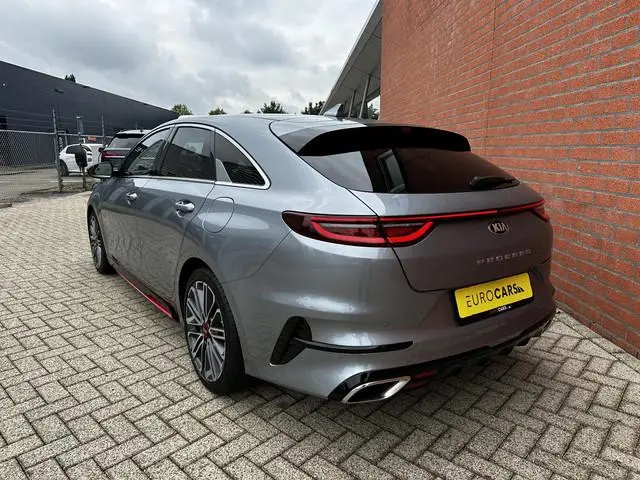 Kia ProCeed 1.6 T-GDi 204pk Automaat GT Navigatie Climate Control Electrische bedienbare achterklep...