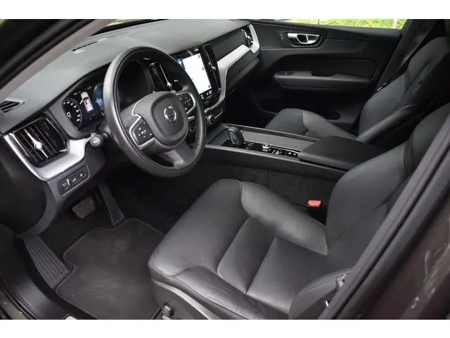 Volvo XC60 2.0 Recharge T6 AWD Inscription met Pano/Led/Leder